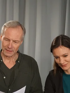 Ensemble-Mitgieder bei Veranstaltung, Bild zu der 4-Karten-Fächer-Animation im Abschnitt "zu den Veranstaltungen"